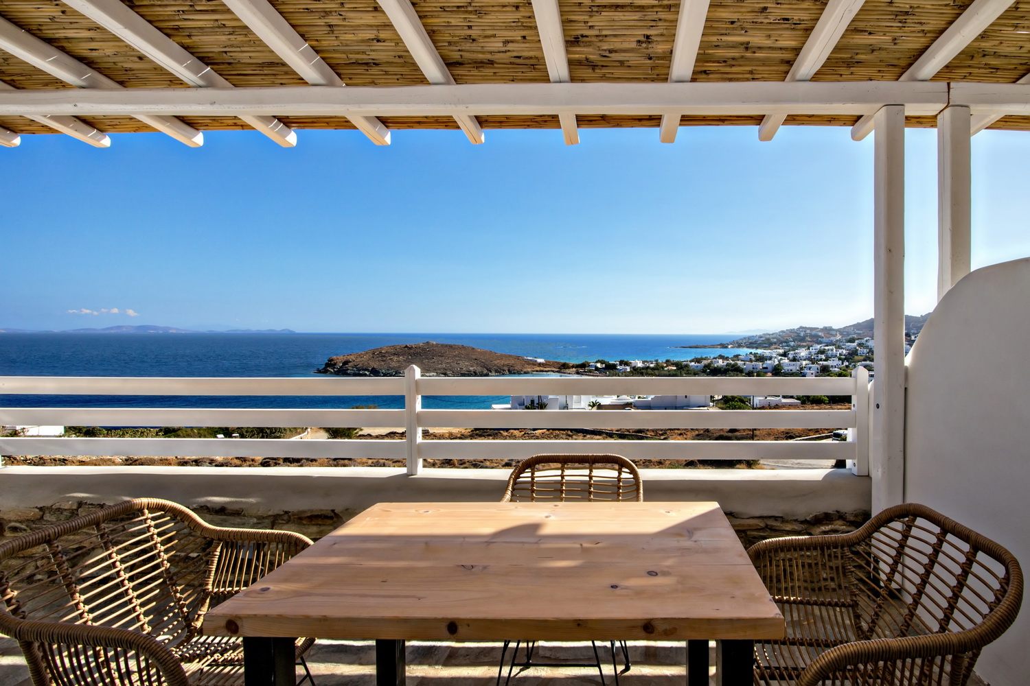 Coffee on the terrace with a sea view