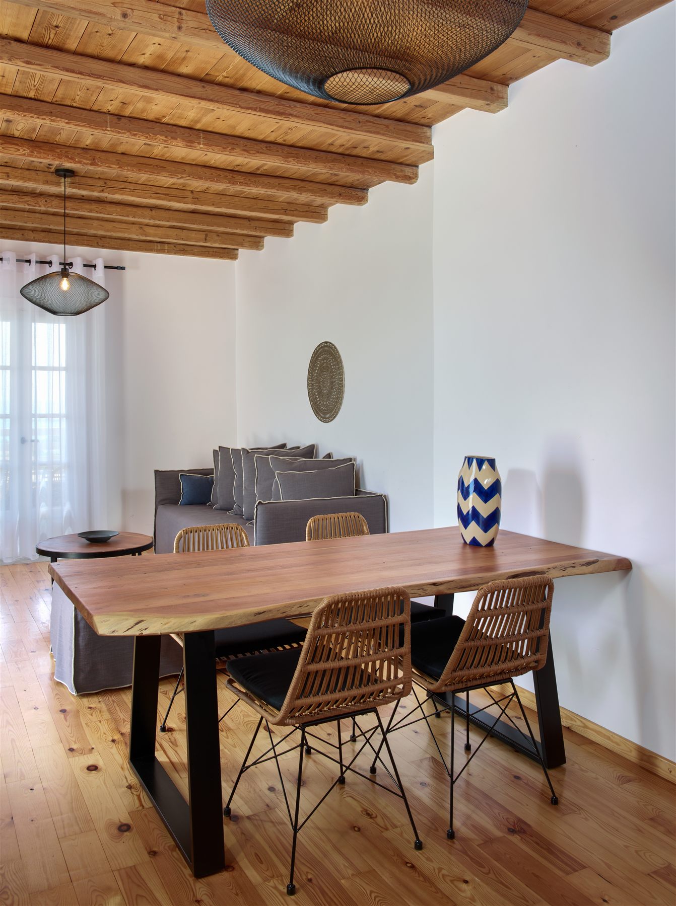 Villa Astra — dining room