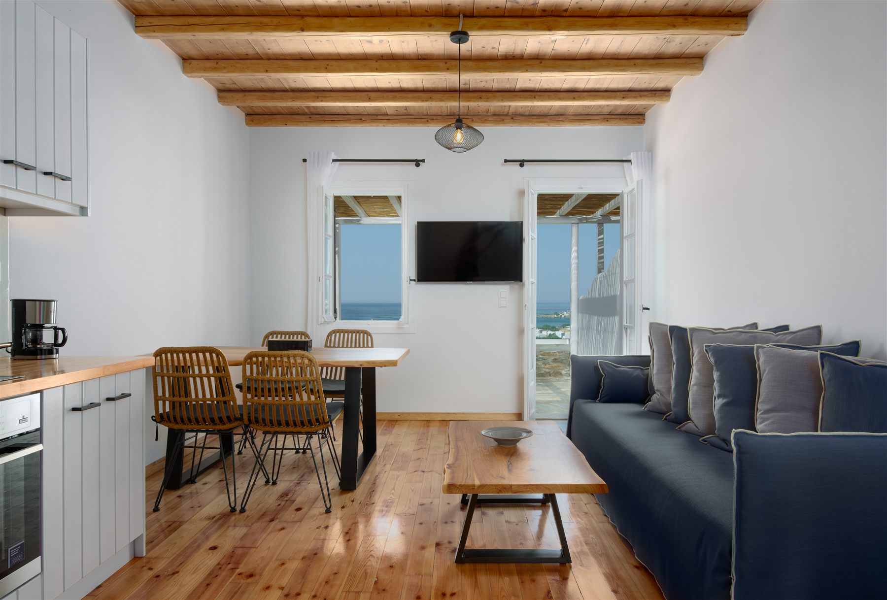 Villa Diana living room